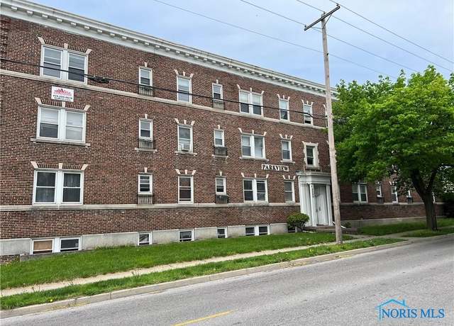 Property at 2289 Upton Ave, Toledo, OH 43606, 13 beds, 19 baths