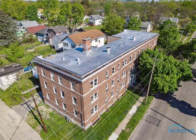 Property at 2289 Upton Ave, Toledo, OH 43606, 13 beds, 19 baths