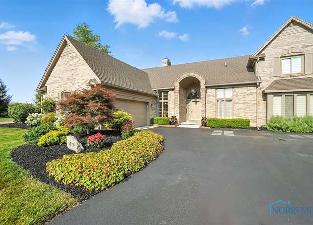 Property at 5576 N Citation Rd, Ottawa Hills, OH 43615, 3 beds, 3 baths