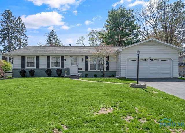 Property at 3761 Schneider Rd, Toledo, OH 43614, 3 beds, 2 baths