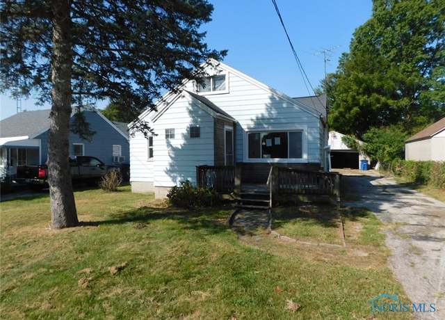 Property at 5623 Mantey Ln, Toledo, OH 43623, 3 beds, 1.5 baths
