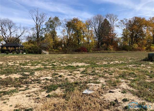 Property at 5641 Olive Tree Ln, Monclova, OH 43542