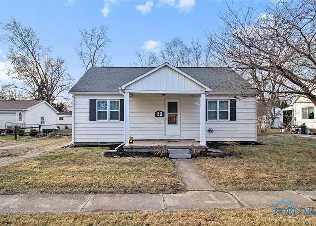 Property at 29 Connelsville Ave, Toledo, OH 43615, 2 beds, 1 bath