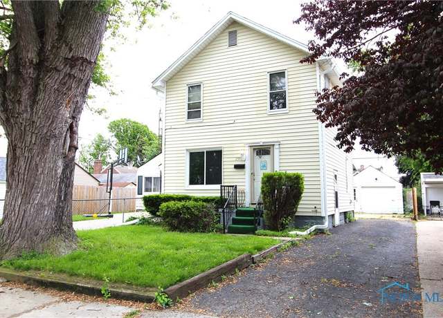 Property at 2544 110th St, Toledo, OH 43611, 3 beds, 1.5 baths