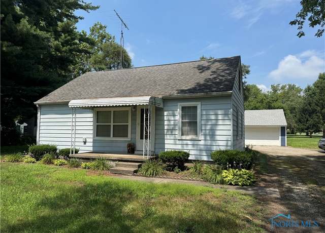 Property at 7944 Hill Ave, Holland, OH 43528, 3 beds, 1 bath