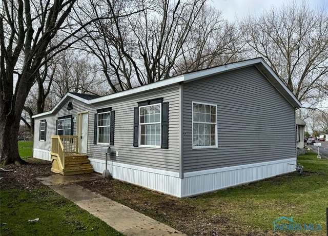 Property at 000 Meadowlark Ln, Napoleon, OH 43545, 4 beds, 2 baths