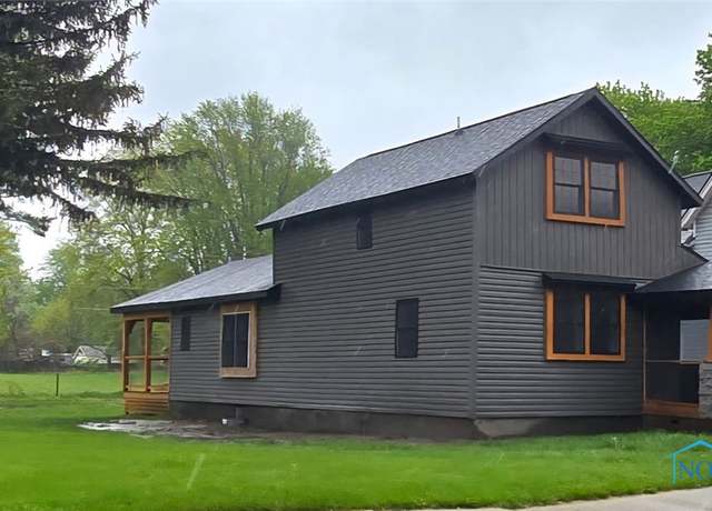 Property at 510 East St, Liberty Center, OH 43532, 3 beds, 2.5 baths