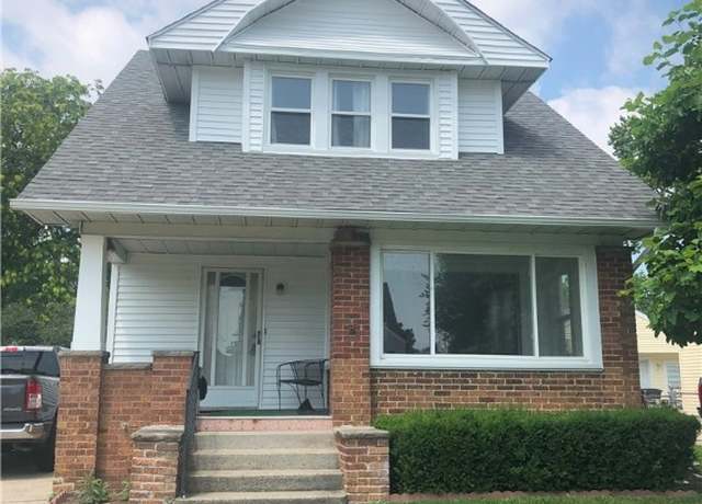 Property at 4815 298th St, Toledo, OH 43611, 3 beds, 1 bath