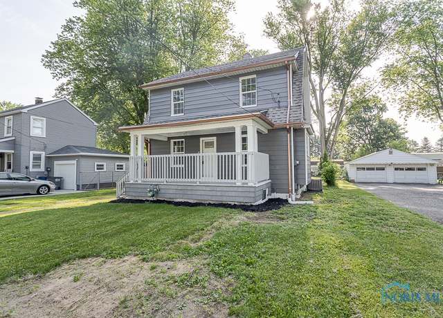 Property at 2242 Vaness Dr, Toledo, OH 43615, 3 beds, 1.5 baths