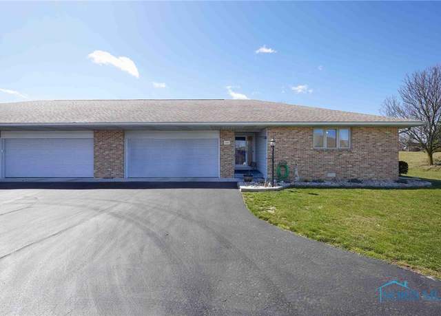 Property at 2101 Stonehedge Ct Unit U12, Findlay, OH 45840, 2 beds, 2 baths