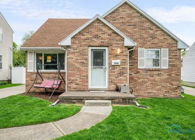 Property at 1636 Norcross Dr, Oregon, OH 43616, 3 beds, 2 baths