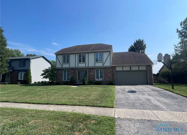 Property at 6833 Greentree Ln, Maumee, OH 43537, 4 beds, 2.5 baths
