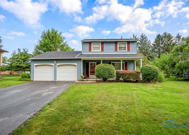 Property at 132 Foxhill Ln, Perrysburg, OH 43551, 3 beds, 1.5 baths