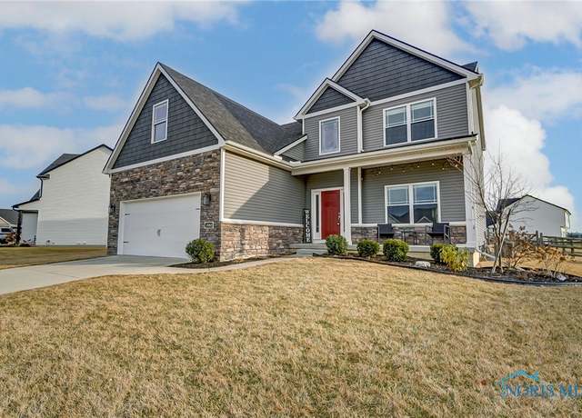 Property at 1583 Blackhawk Dr, Waterville, OH 43566, 5 beds, 2.5 baths