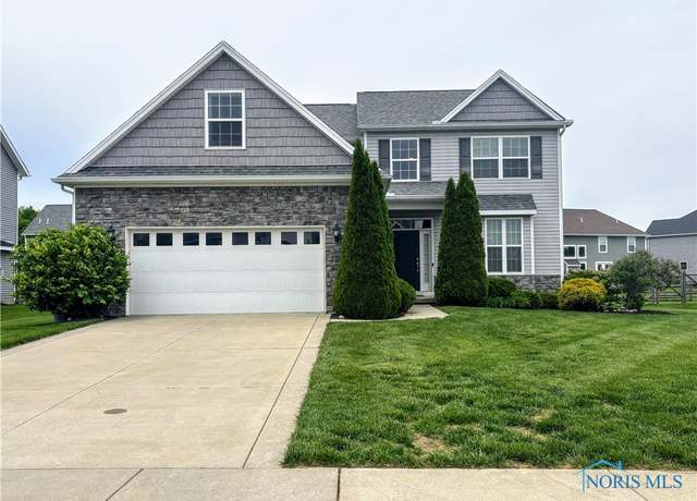 Property at 3244 Chasenwood Way, Perrysburg, OH 43551, 5 beds, 2.5 baths