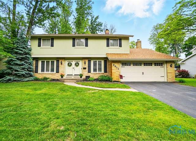 Property at 6912 Williamsburg Dr, Sylvania, OH 43560, 5 beds, 2.5 baths