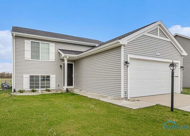 Property at 366 Douglas Dr, Liberty Center, OH 43532, 4 beds, 2 baths