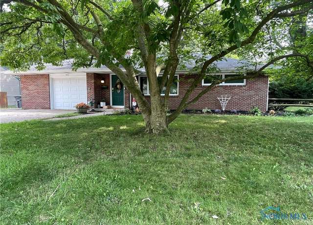 Property at 3813 Glendale Ave, Toledo, OH 43614, 3 beds, 1.5 baths