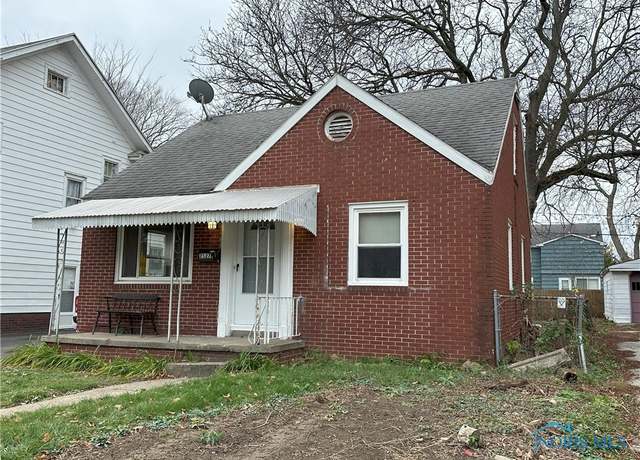 Property at 2127 Perth St, Toledo, OH 43607, 4 beds, 2 baths