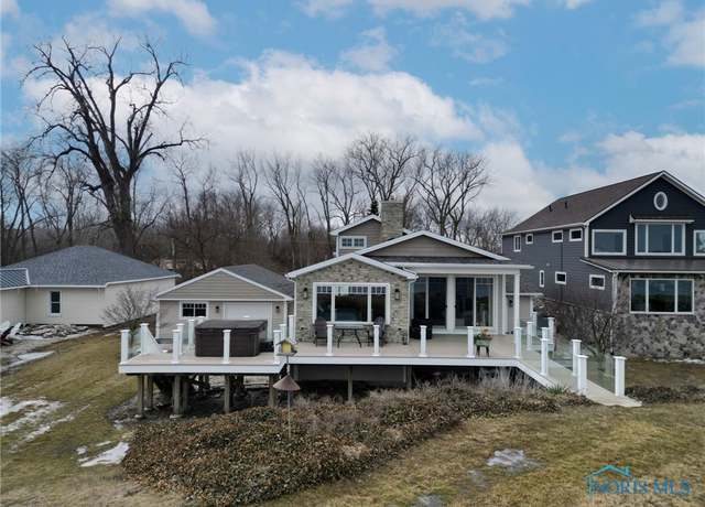 Property at 11101 Dyke Rd, Curtice, OH 43412, 4 beds, 2 baths