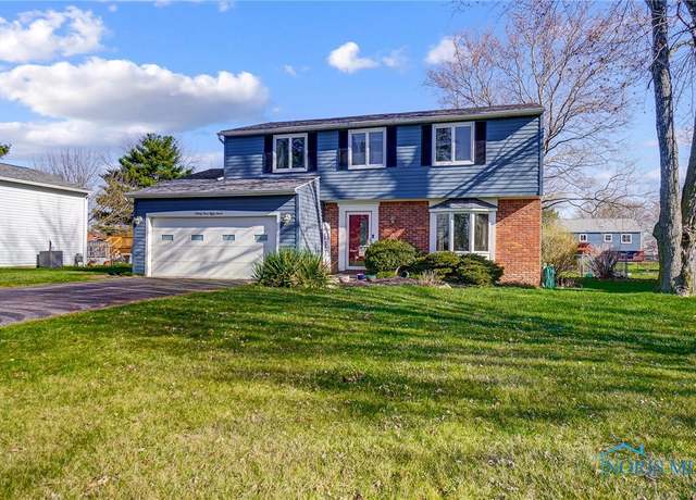 Property at 3957 Dalling Dr, Northwood, OH 43619, 4 beds, 2.5 baths