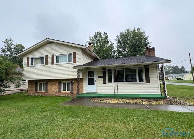 Property at 23695 E Second St, Grand Rapids, OH 43522, 3 beds, 1 bath
