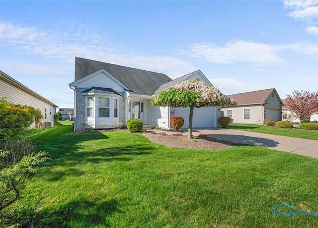 Property at 7269 Longwater Dr, Maumee, OH 43537, 3 beds, 2 baths