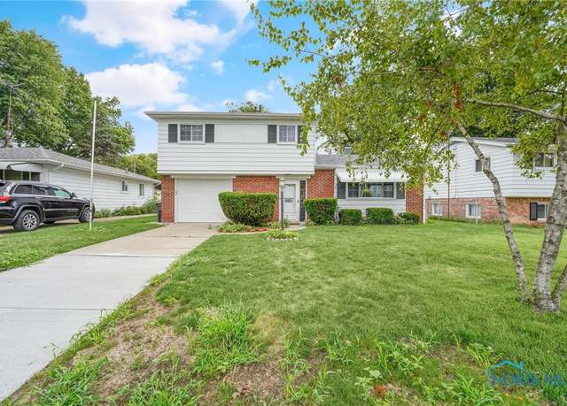 Property at 5138 Oldham Dr, Toledo, OH 43613, 3 beds, 2 baths