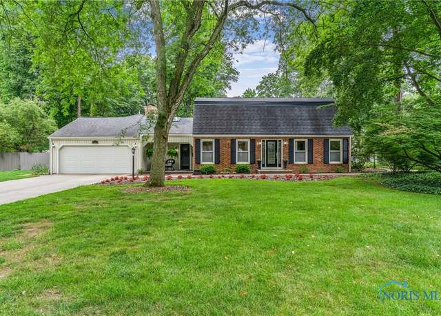 Property at 618 Sutton Pl, Findlay, OH 45840, 4 beds, 3.5 baths