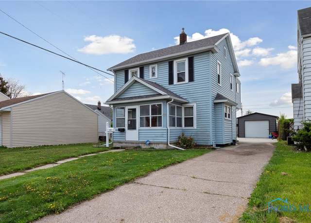 Property at 2352 108th St, Toledo, OH 43611, 4 beds, 2 baths
