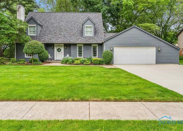 Property at 424 Lynshire Ln, Findlay, OH 45840, 3 beds, 2.5 baths