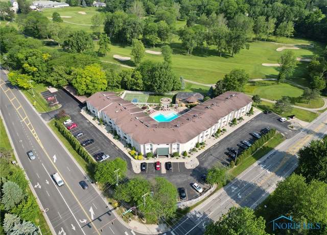 Property at 6640 Salisbury Rd #212, Maumee, OH 43537, 2 beds, 1.5 baths