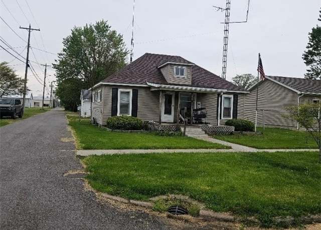 Property at 123 N Lind St, Deshler, OH 43516, 2 beds, 1 bath