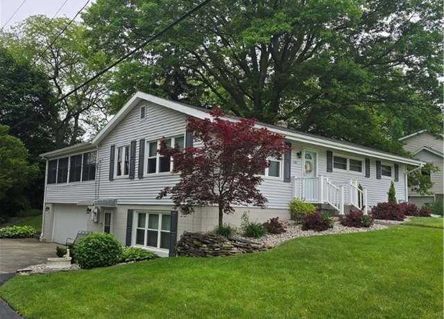 Property at 1501 Tiffin Rd, Fremont, OH 43420, 3 beds, 2 baths