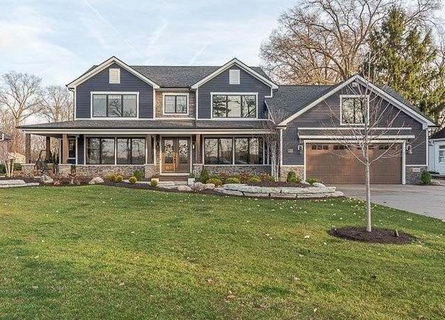 Property at 29052 E River Rd, Perrysburg, OH 43551, 5 beds, 4 baths