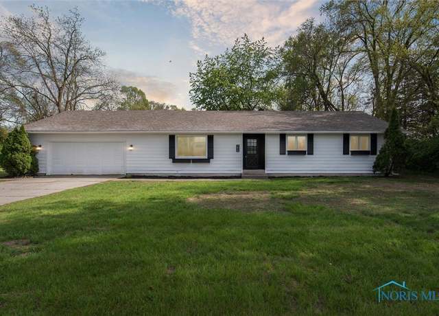Property at 7413 Sylvania Ave, Sylvania, OH 43560, 3 beds, 3 baths