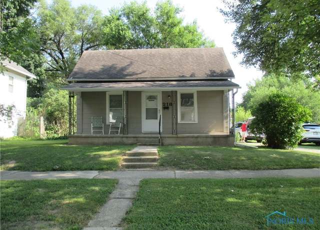 Property at 218 Cherry St, Wauseon, OH 43567, 3 beds, 1 bath