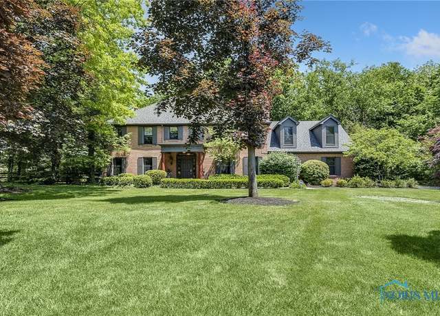 Property at 25840 W River Rd, Perrysburg, OH 43551, 5 beds, 3.5 baths