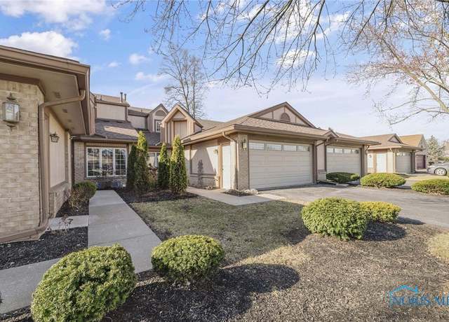 Property at 6053 Suffolk Ln, Maumee, OH 43537, 2 beds, 3 baths