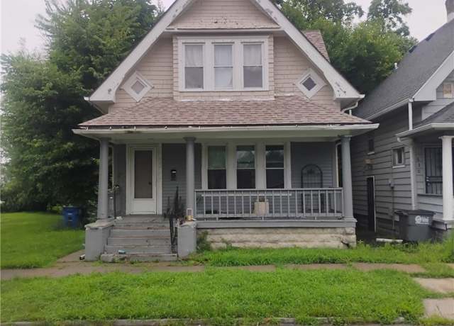 Property at 632 Highland Ave, Toledo, OH 43610, 3 beds, 1 bath