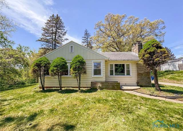 Property at 624 Myers St, Toledo, OH 43609, 2 beds, 1 bath