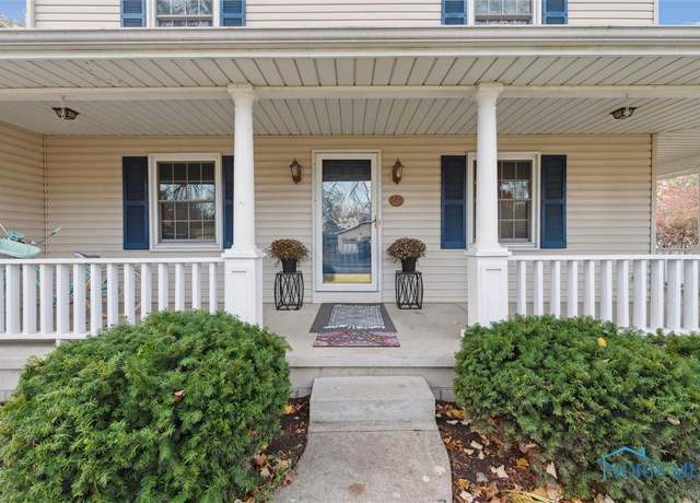 Property at 565 Wilkshire Dr, Waterville, OH 43566, 5 beds, 3.5 baths