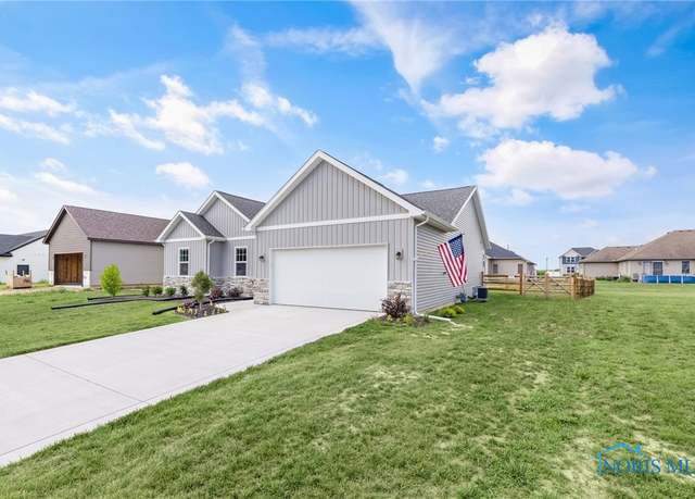 Property at 109 Ashberry Way, Swanton, OH 43558, 3 beds, 2 baths