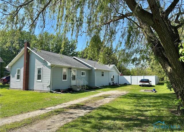 Property at 22595 W Cedar Ave, Curtice, OH 43412, 4 beds, 1.5 baths