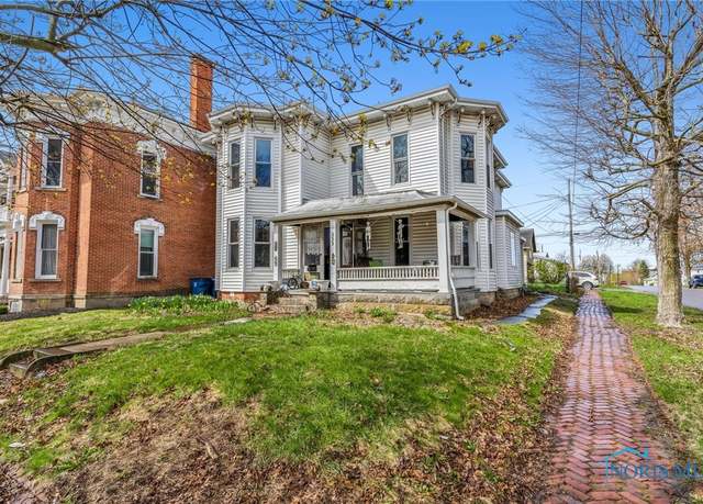 Property at 233 N Main St, Kenton, OH 43326, 4 beds, 3 baths