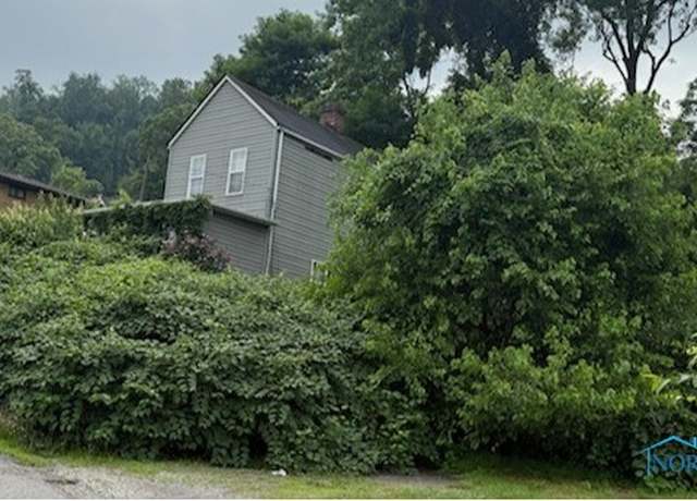 Property at 1209 N 8th St, OH 43938, 2 beds, 1 bath