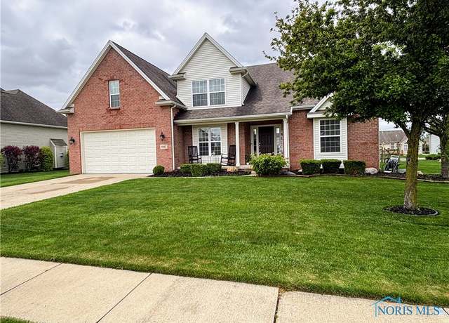 Property at 5663 Maple Creek Blvd, Sylvania, OH 43560, 4 beds, 2.5 baths