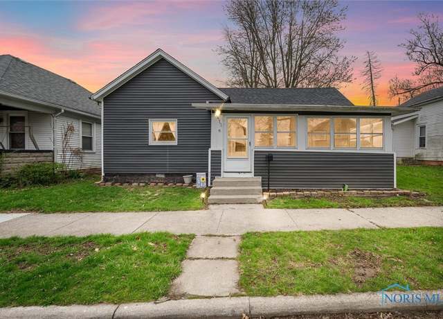 Property at 411 Seneca St, Defiance, OH 43512, 2 beds, 1 bath