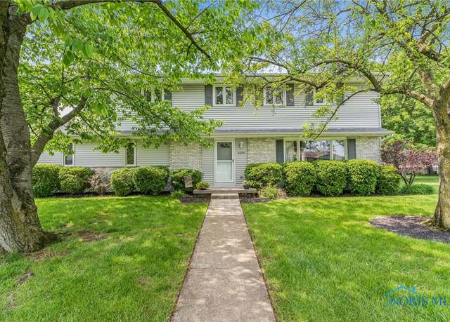 Property at 3200 Ridgeview Dr, Findlay, OH 45840, 4 beds, 2.5 baths