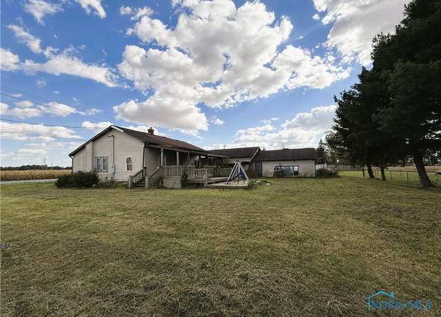 Property at 11725 Pemberville Rd, Bradner, OH 43406, 6 beds, 2 baths